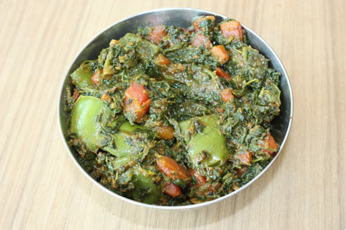 Ayurvedisches Palak Gajar Shimla Mirch – Rezept für Spinat mit Karotten und Paprika - 12 Jan 13