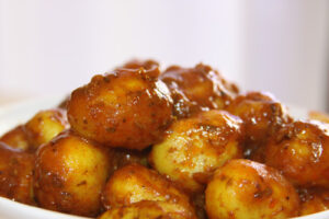 Read more about the article Tomater Dum Aloo – Kanarische Kartoffeln indisch zubereitet – 21 Jun 14