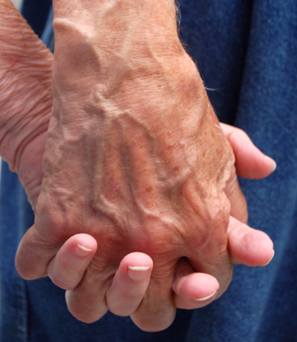 The difficult Situation of elderly People in the West - 25 Sep 14