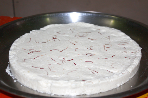 Read more about the article Rezept für indischen Käsekuchen ohne Zucker und ohne zu backen! – 24 Jan 15