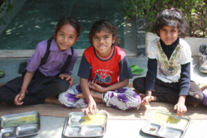 Read more about the article Indiens einträgliches Geschäft mit den Schulen: wenn Bildung zum Verkauf steht – 13 Mai 15