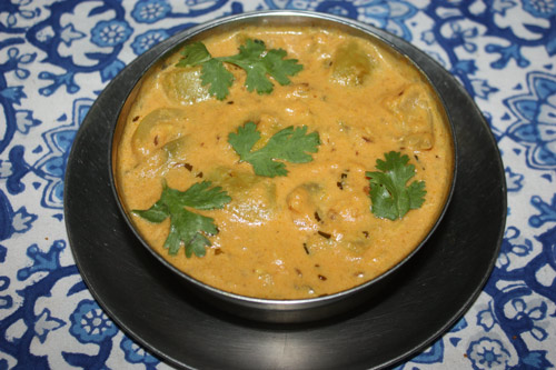 Tinda - Rezept für indischen Babykürbis in Tomaten-Joghurt-Soße - 4 Jul 15
