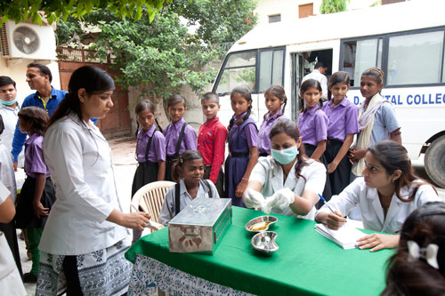 Read more about the article A dental Check-up for our School Children – 24 Jul 15
