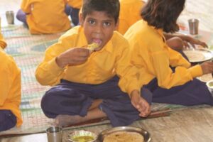 Read more about the article Food Wasted, Children Hungry and Officials Worrying about Landfills – 17 Sep 09