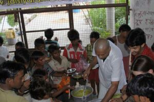 Read more about the article Food Camp in Flood Affected Area – 31 Aug 10