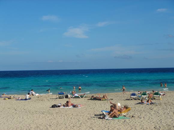 Satsang, Beach and Nightlife on Mallorca - 20 Feb 11