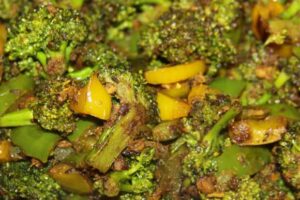 Read more about the article Broccoli with Bell Peppers – Vegetarian Ayurvedic Recipe Online – 9 Apr 11